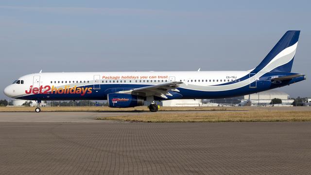 CS-TRJ:Airbus A321:Jet2.com
